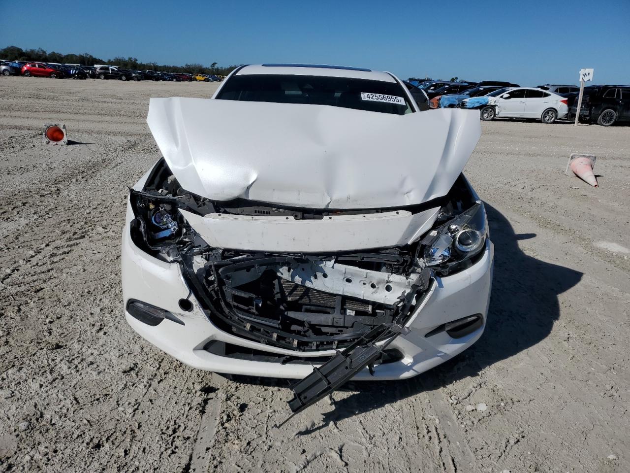 2018 Mazda 3 - Image 5