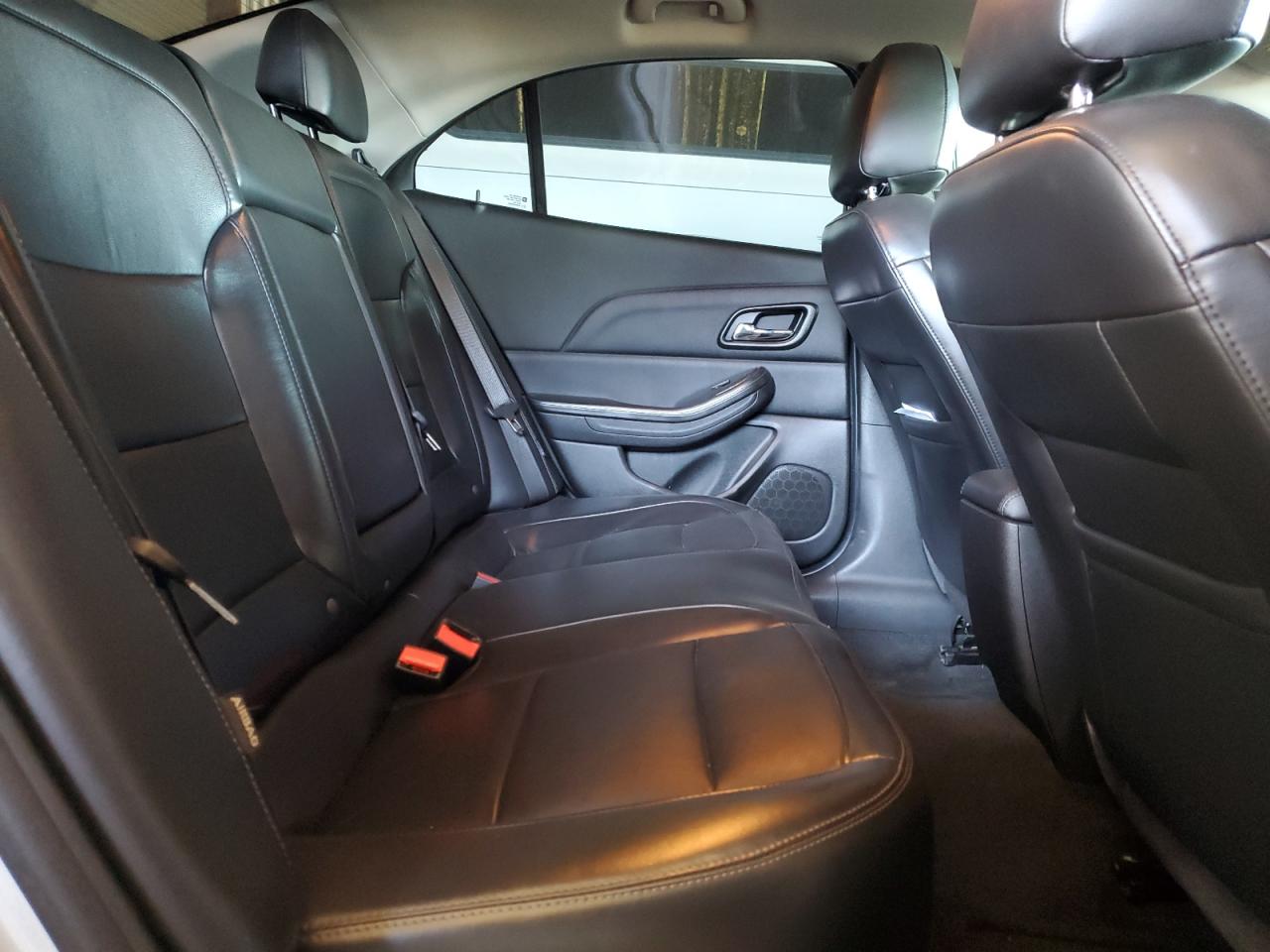 2014 Chevrolet Malibu - Image 10