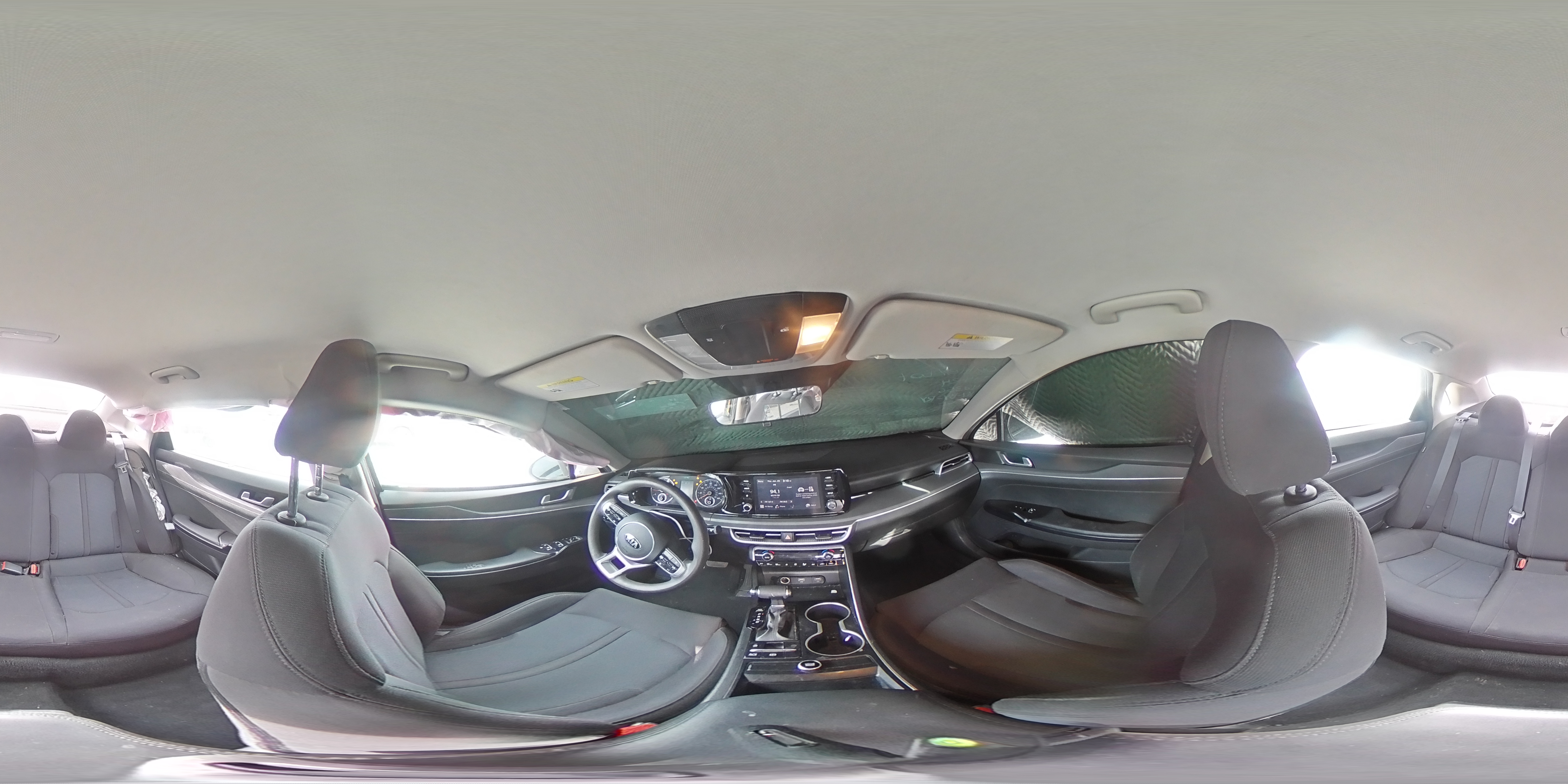 2021 Kia K5 - Image 12