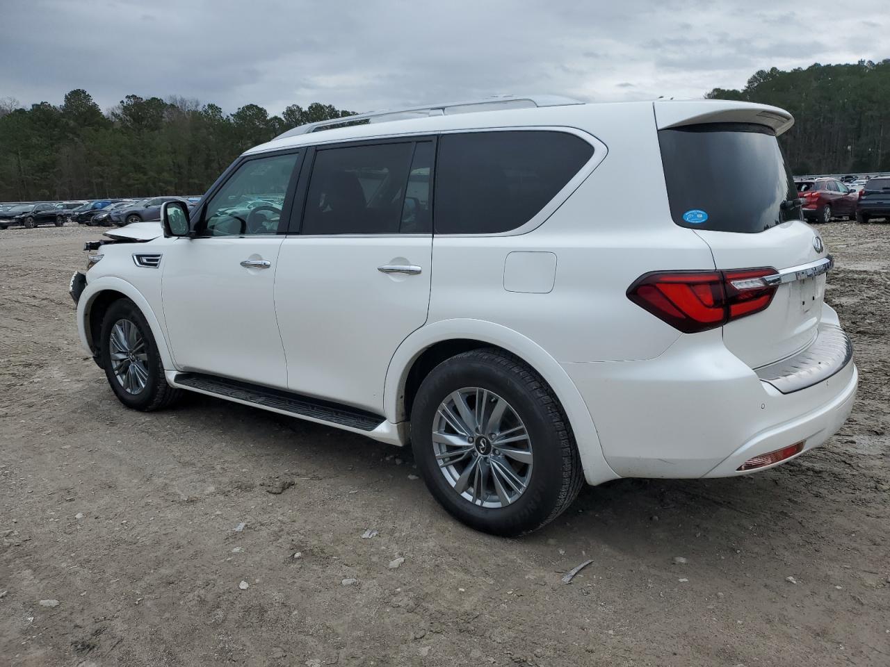 2021 Infiniti QX80 - Image 2