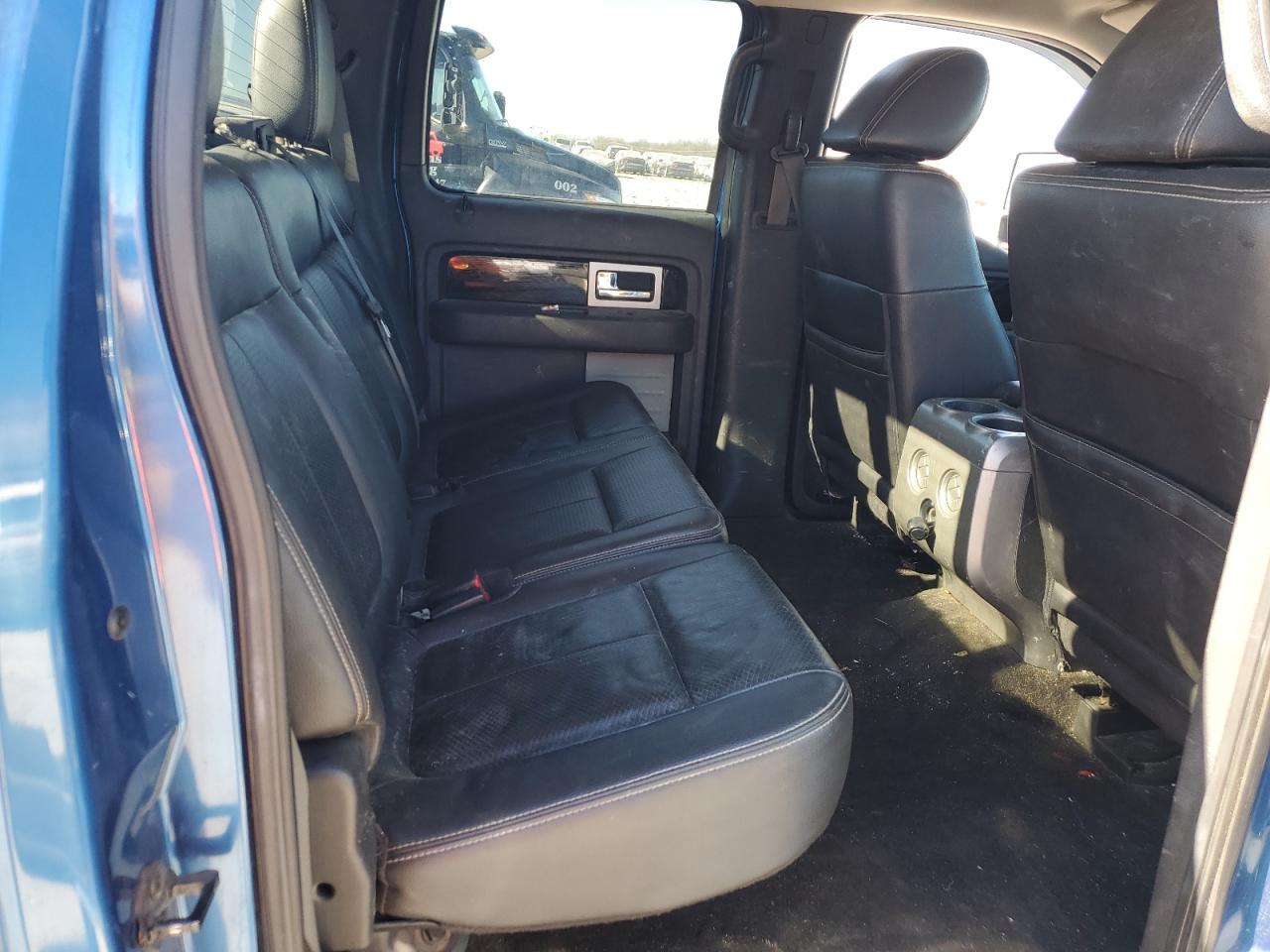 2010 Ford F-150 - Image 11