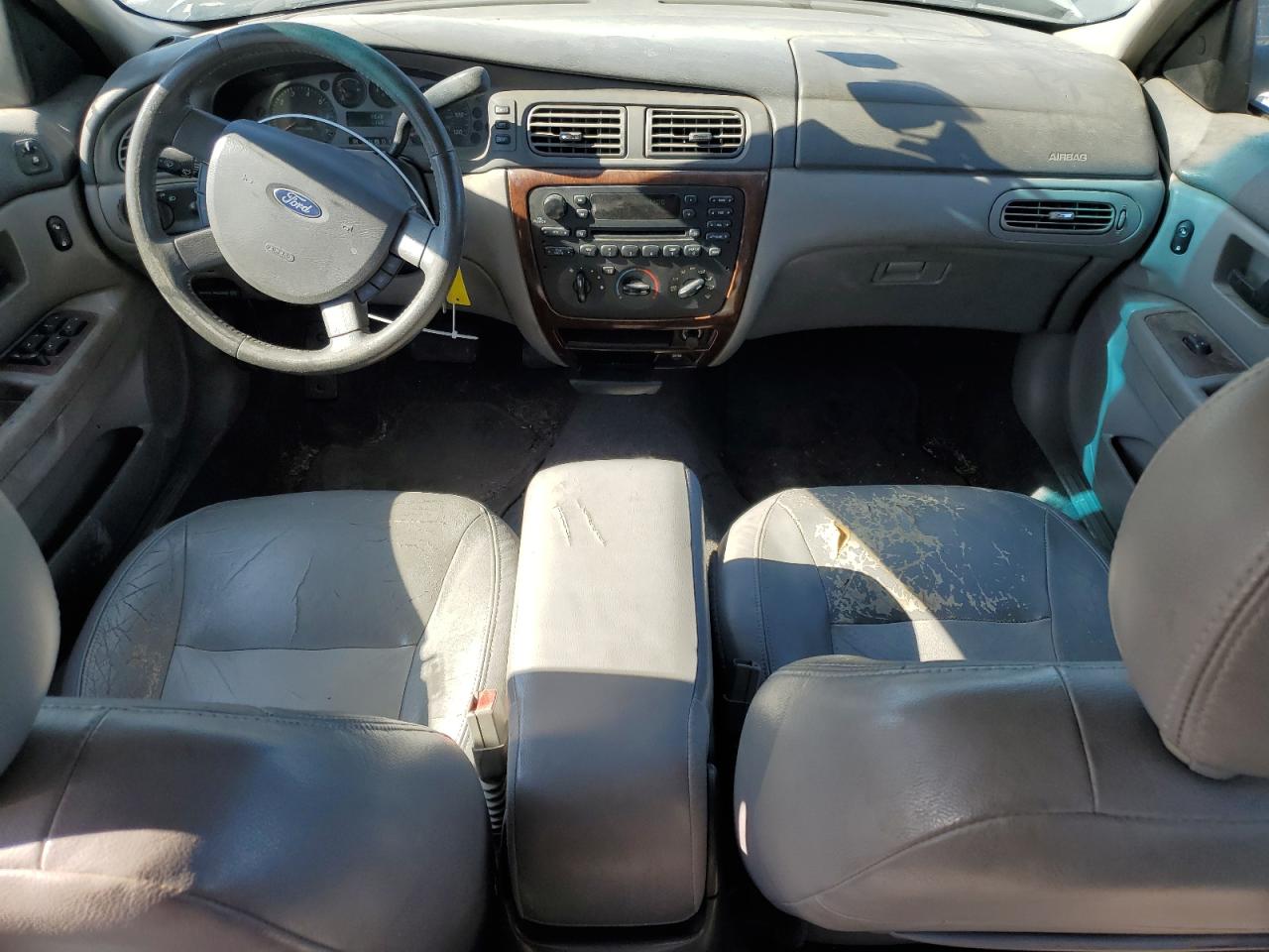 2005 Ford Taurus - Image 8