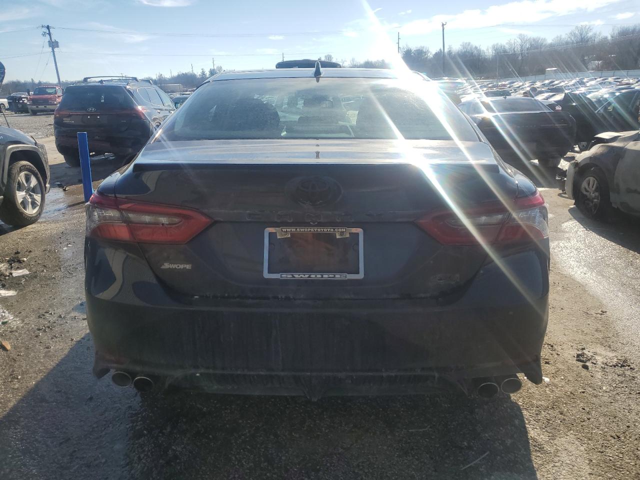 2022 Toyota Camry - Image 6