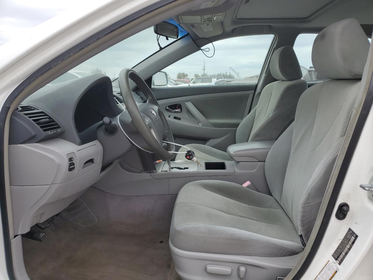 2007 Toyota Camry - Image 7
