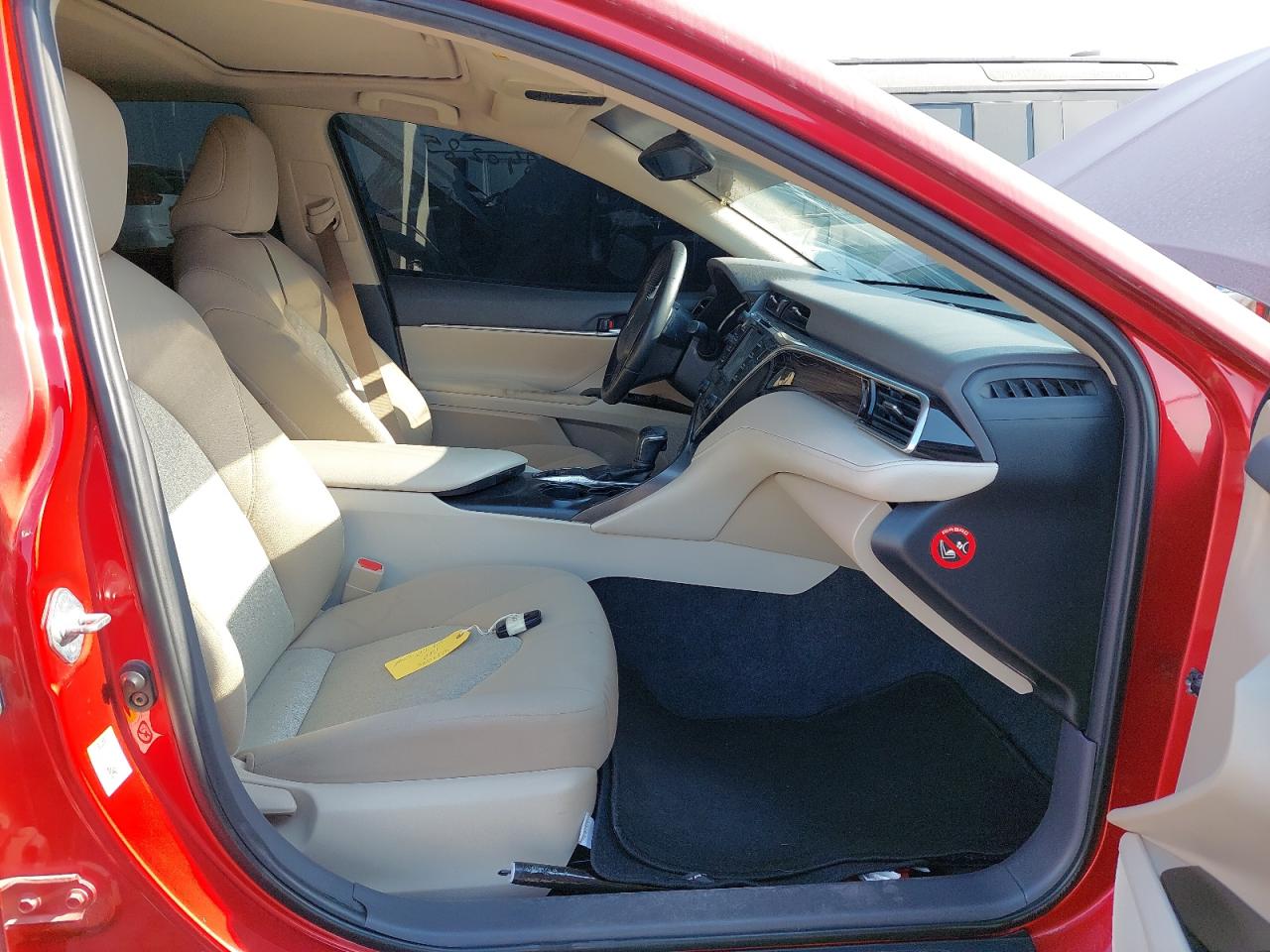 JTNBF4HK3J3002017 - 2018 TOYOTA CAMRY - #42840285