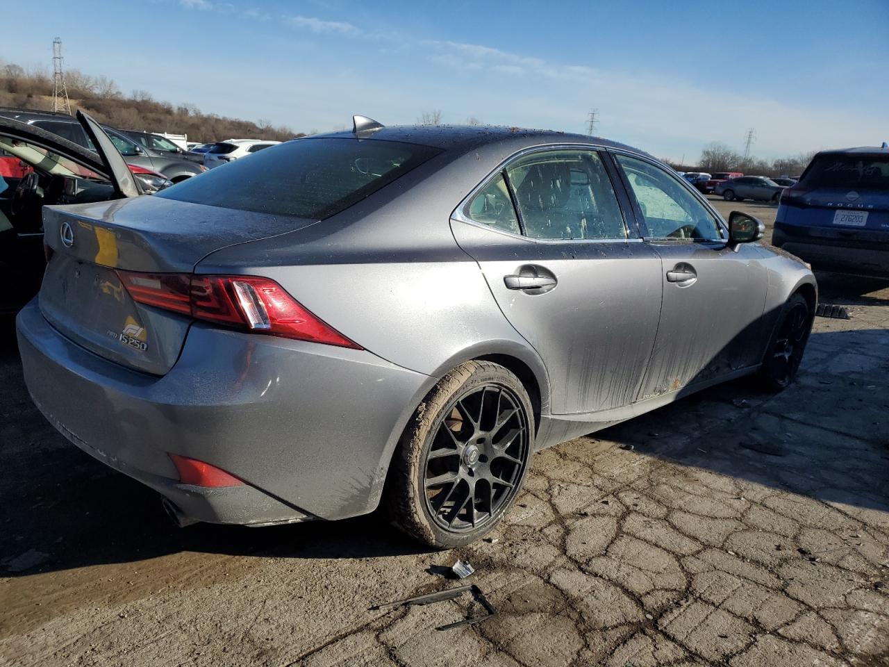 2014 Lexus IS - Image 3