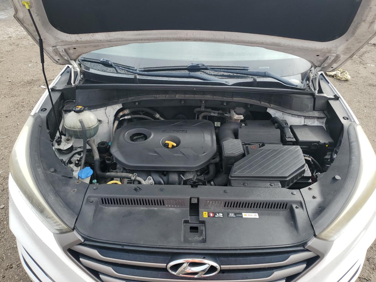 2016 Hyundai Tucson - Image 12