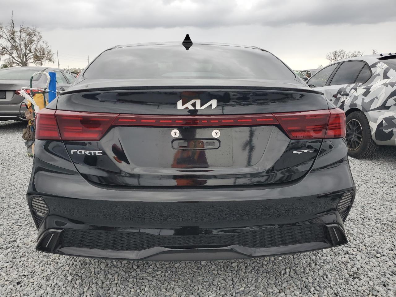 2024 Kia Forte - Image 6