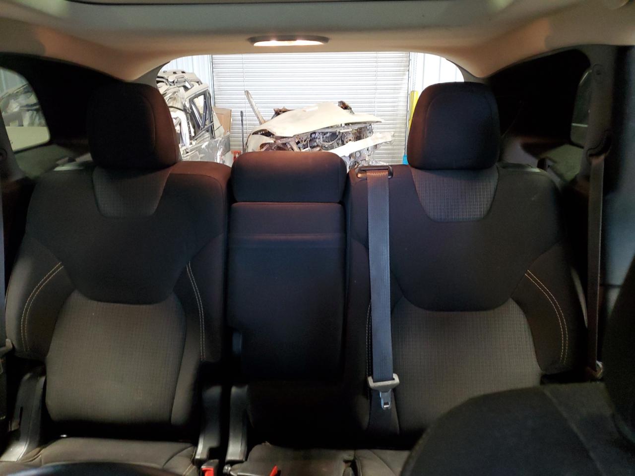 2016 Jeep Grand Cherokee - Image 10