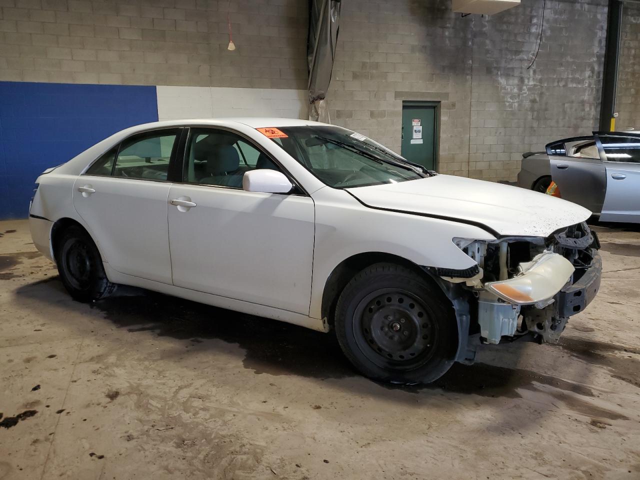 2009 Toyota Camry - Image 4