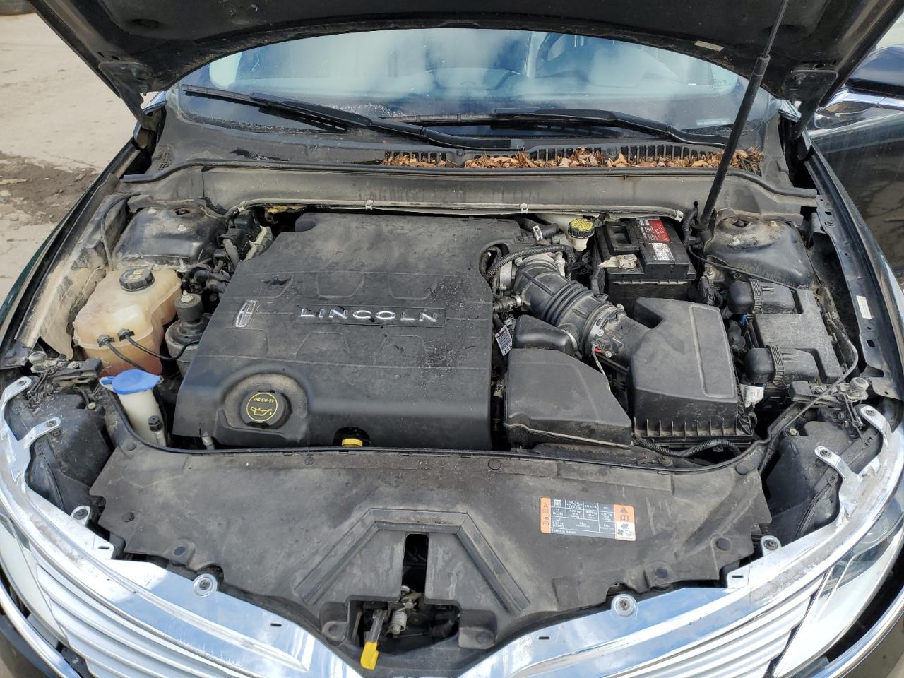 2015 Lincoln MKZ - Image 11