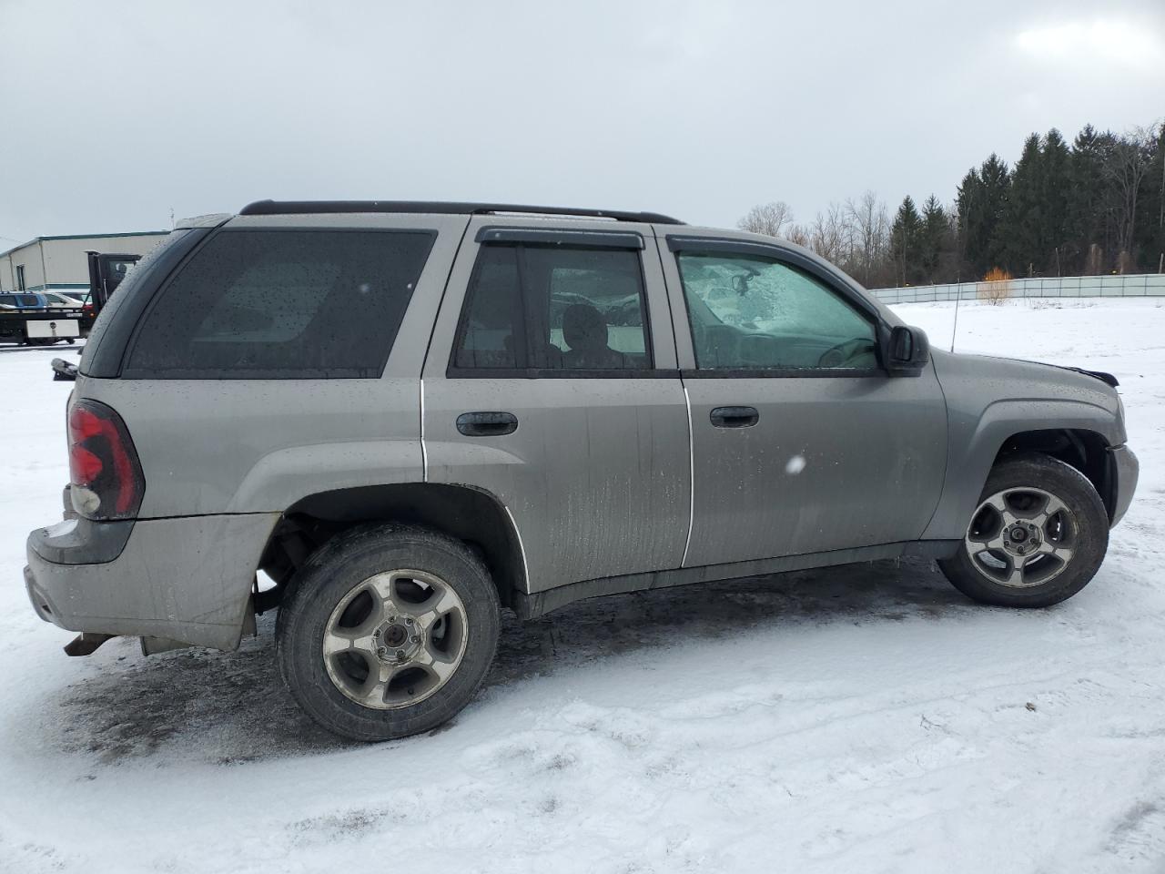 2008 Chevrolet TrailBlazer - Image 3