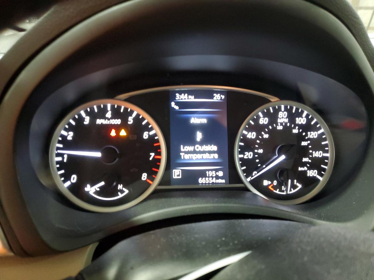 2016 Nissan Sentra - Image 9