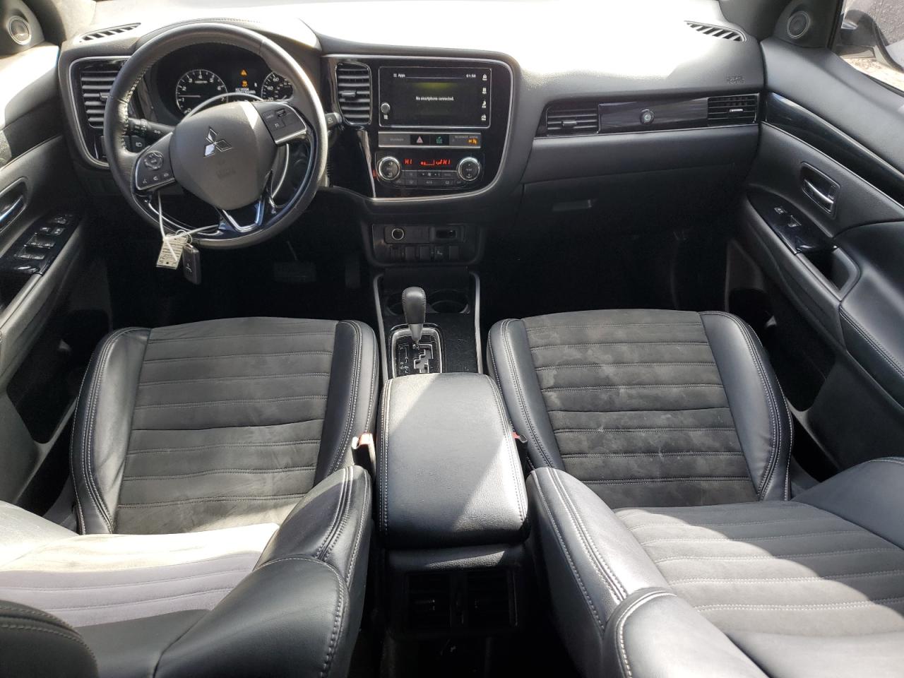 2019 Mitsubishi Outlander - Image 8