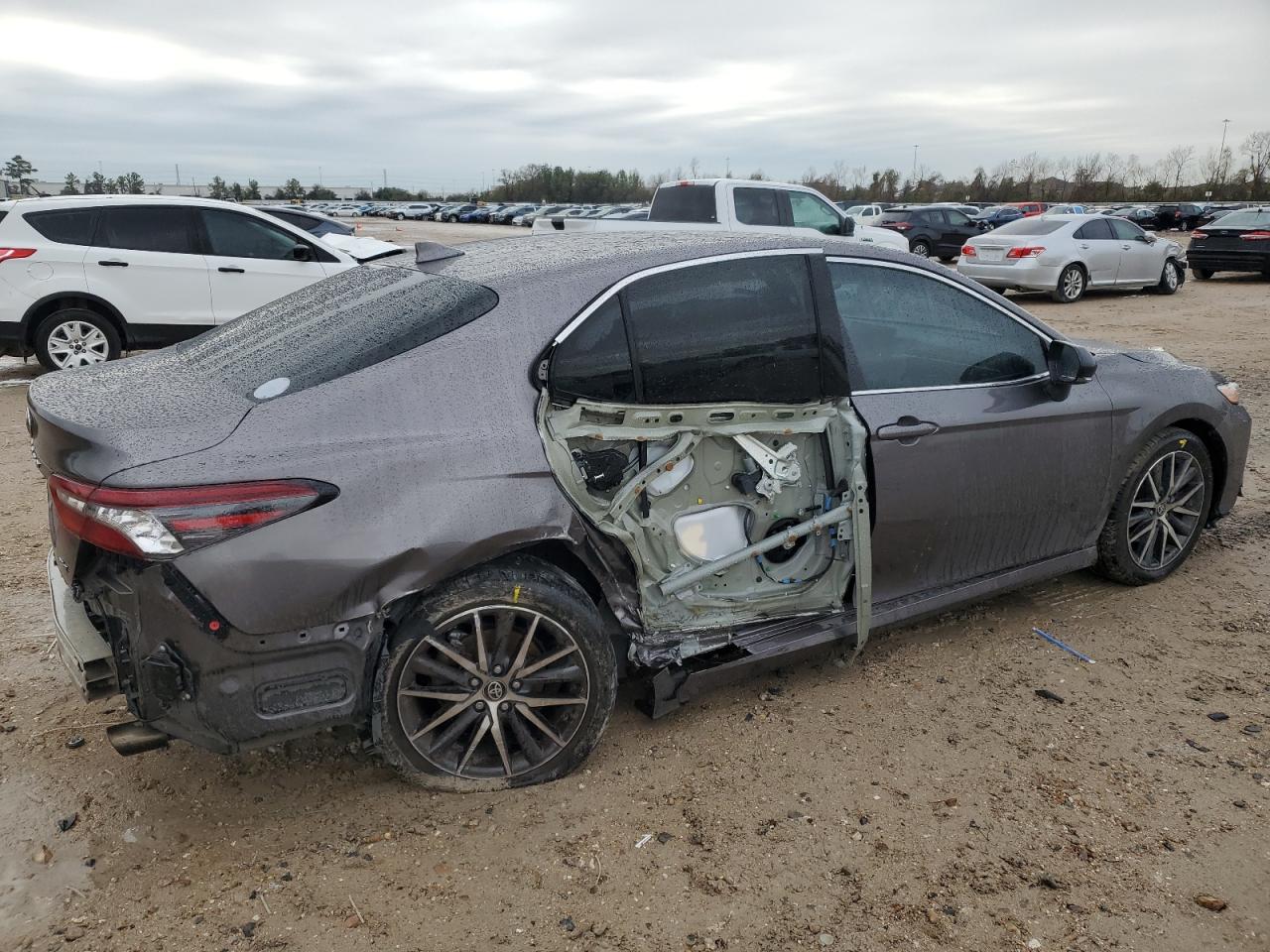 2023 Toyota Camry - Image 3