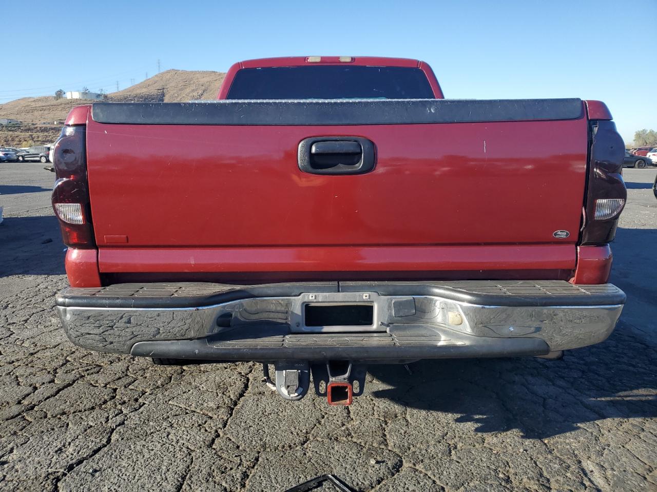 2004 Chevrolet Silverado - Image 6