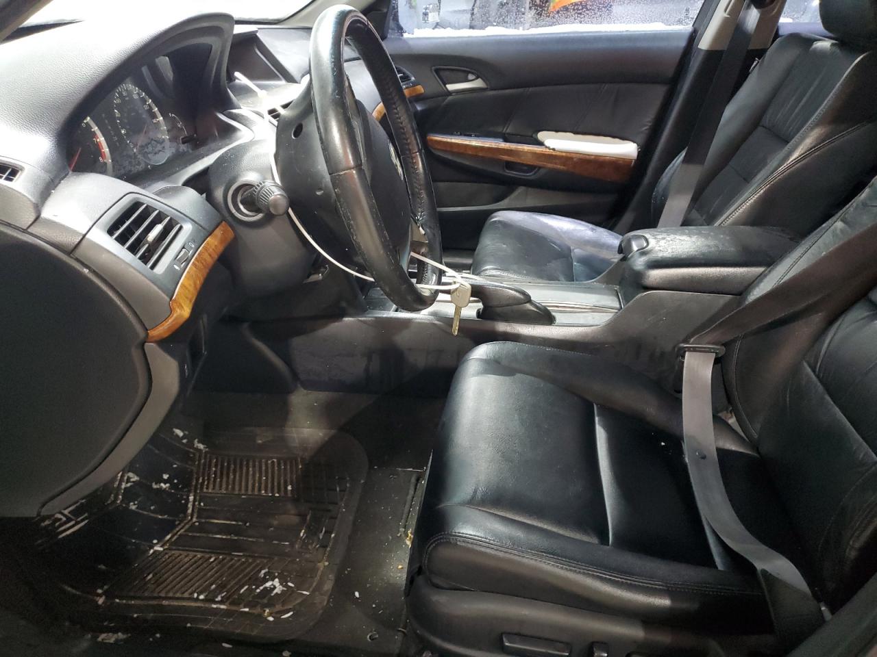 2011 Honda Accord - Image 7