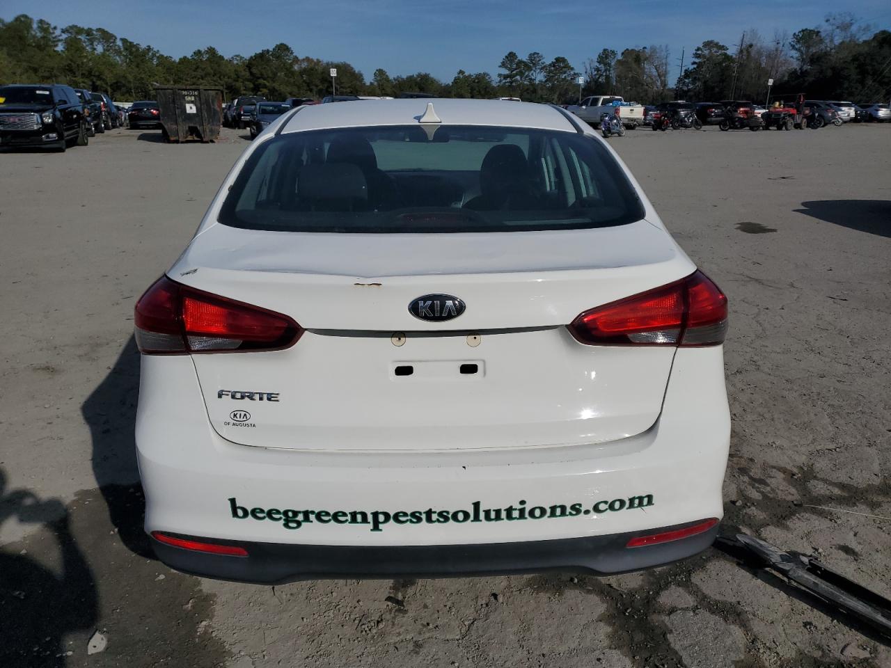 2017 Kia Forte - Image 6