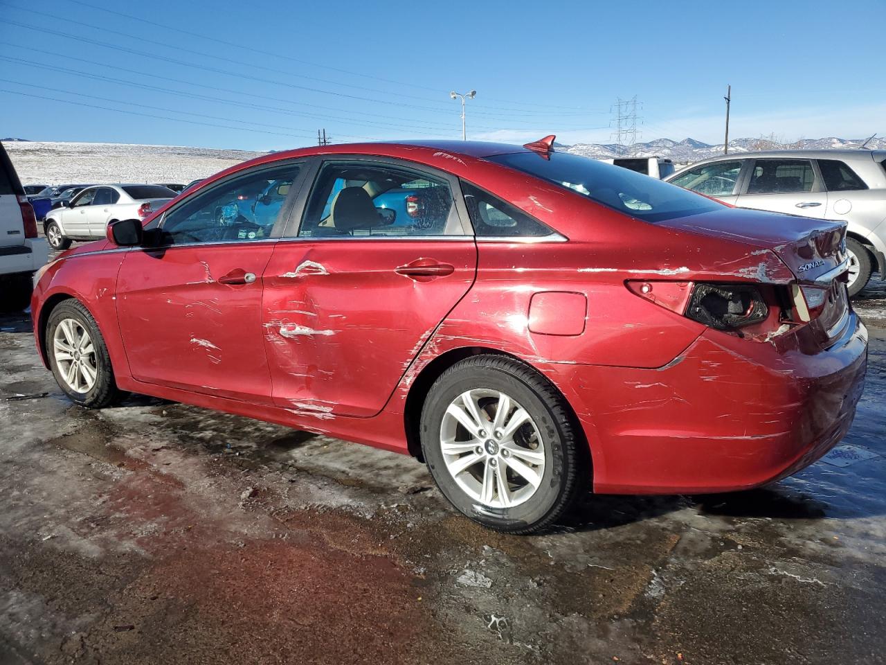 2011 Hyundai Sonata - Image 2
