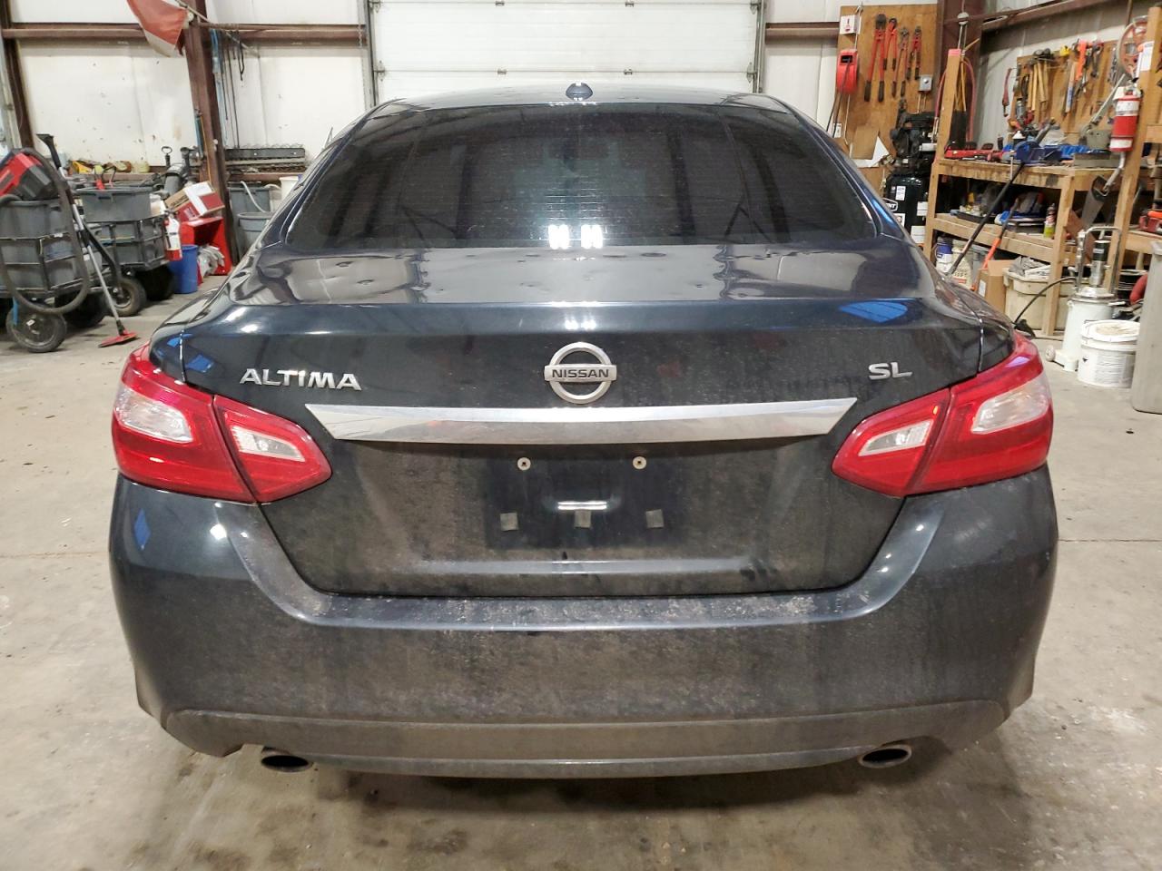 2016 Nissan Altima - Image 6