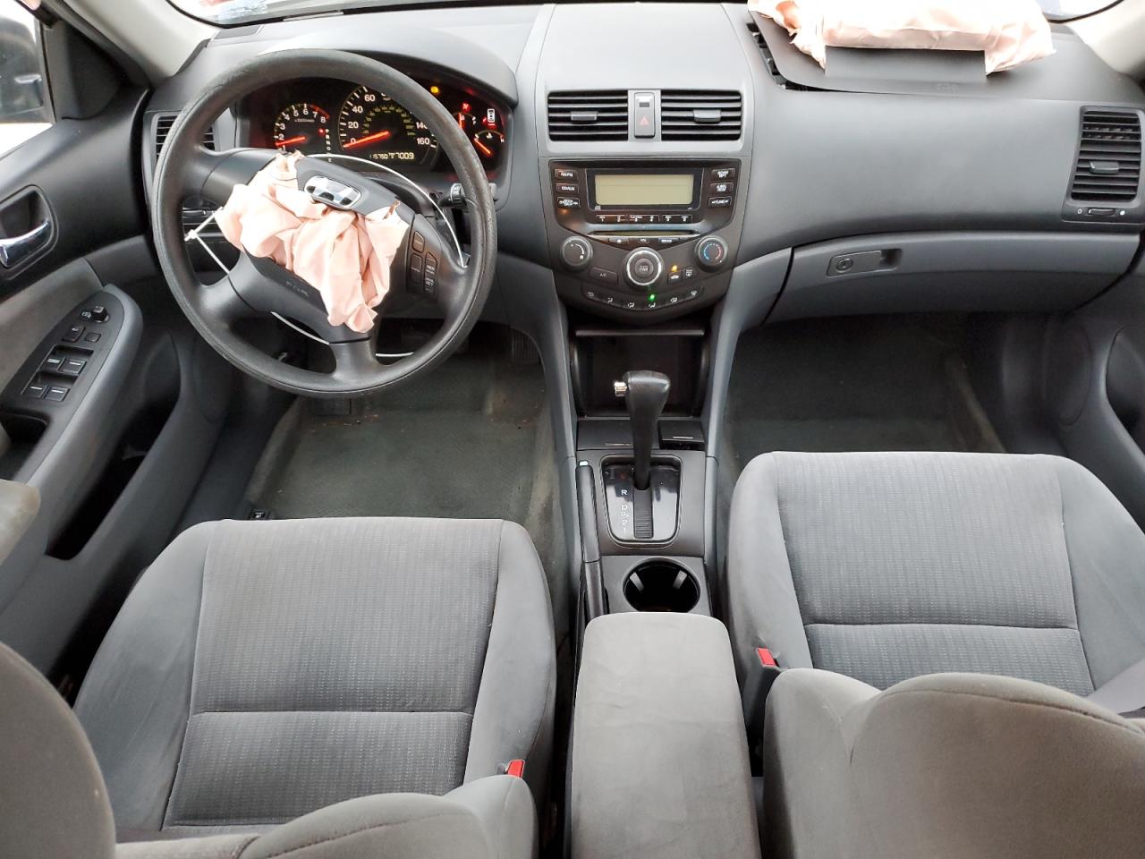 2005 Honda Accord - Image 8