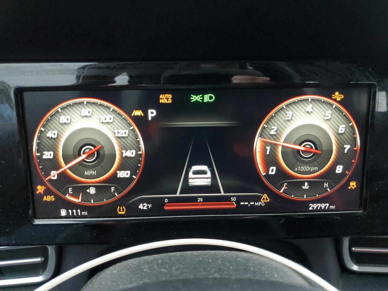 2021 Hyundai Elantra - Image 9