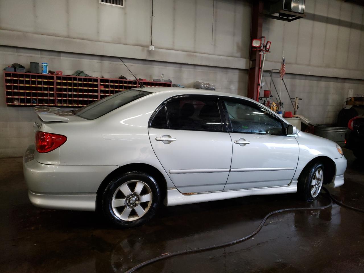 2003 Toyota Corolla - Image 3