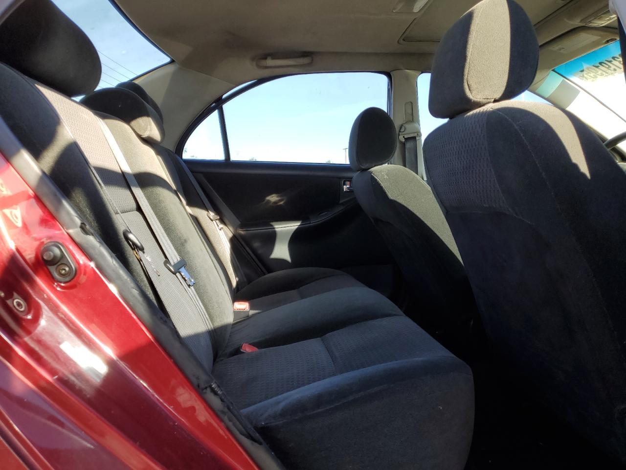 2005 Toyota Corolla - Image 10