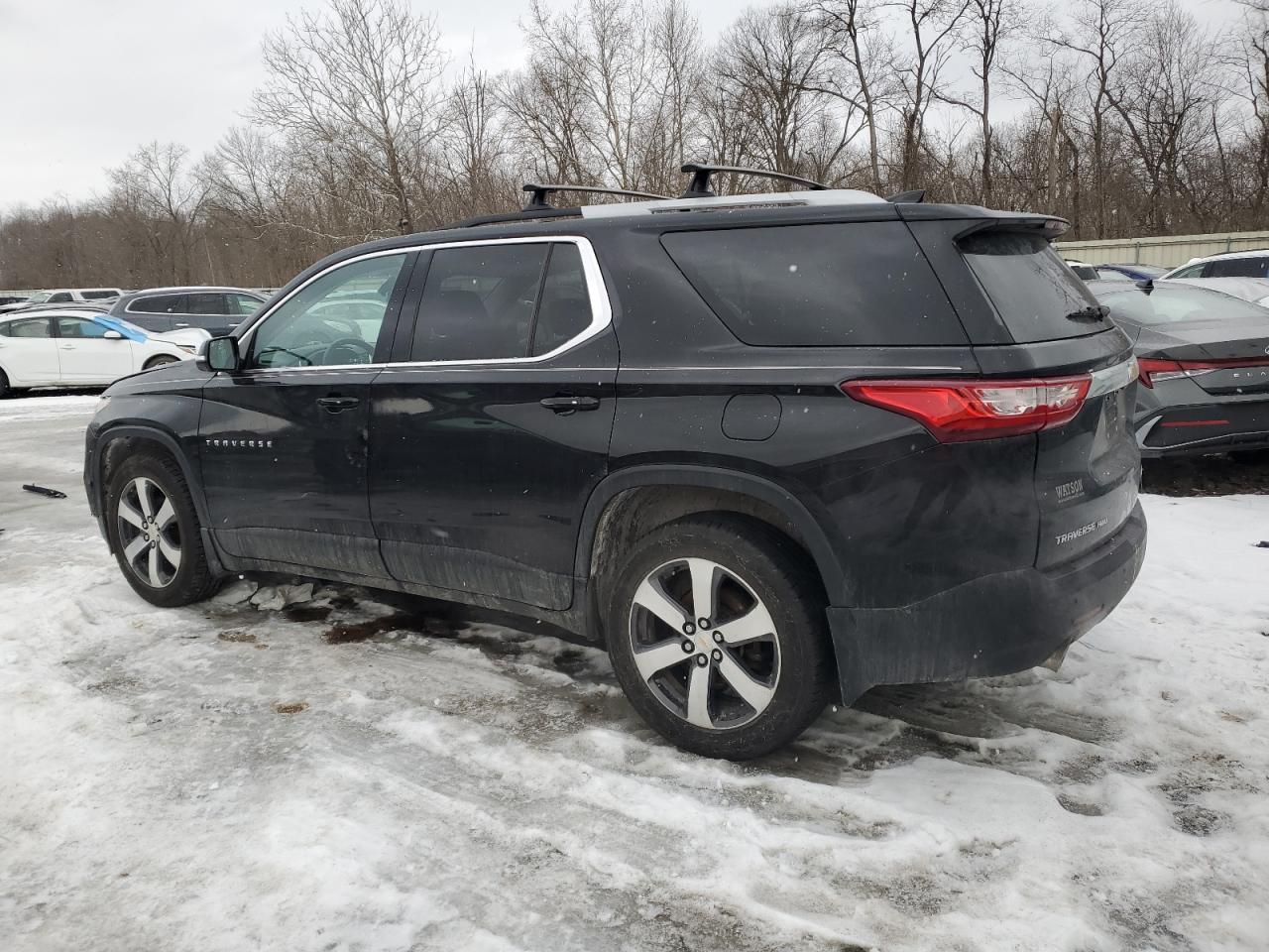 2018 Chevrolet Traverse - Image 2
