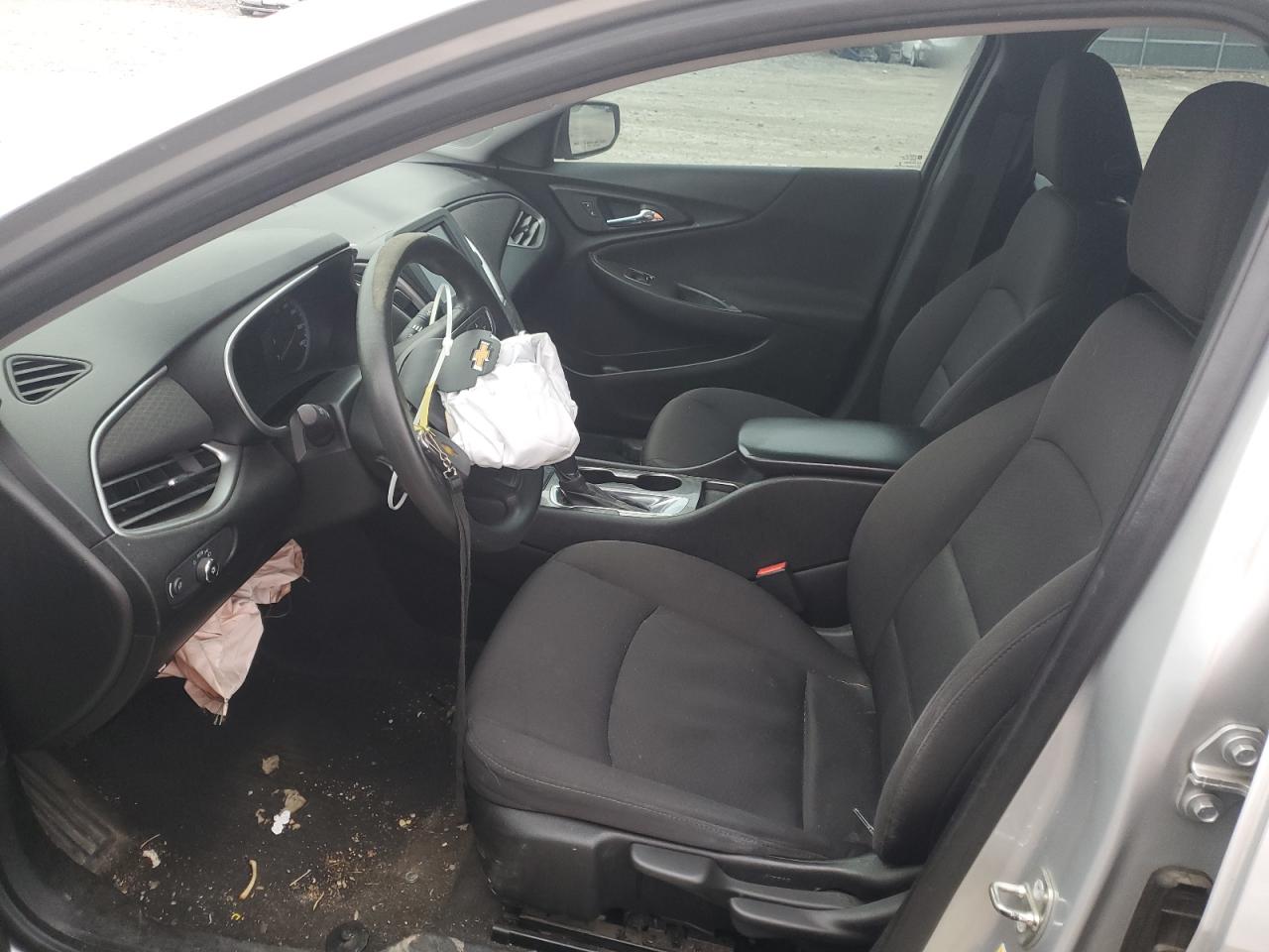 2018 Chevrolet Malibu - Image 7