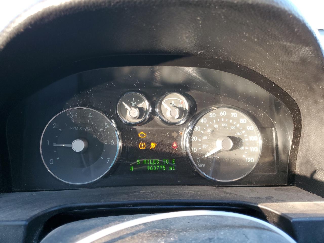 2008 Mercury Milan - Image 9