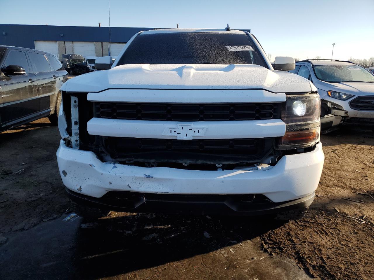2019 Chevrolet Silverado - Image 5