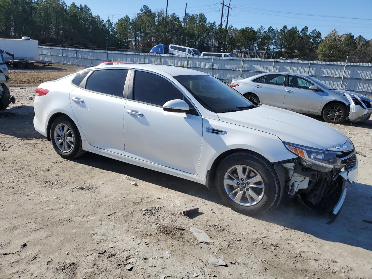 2016 Kia Optima - Image 4