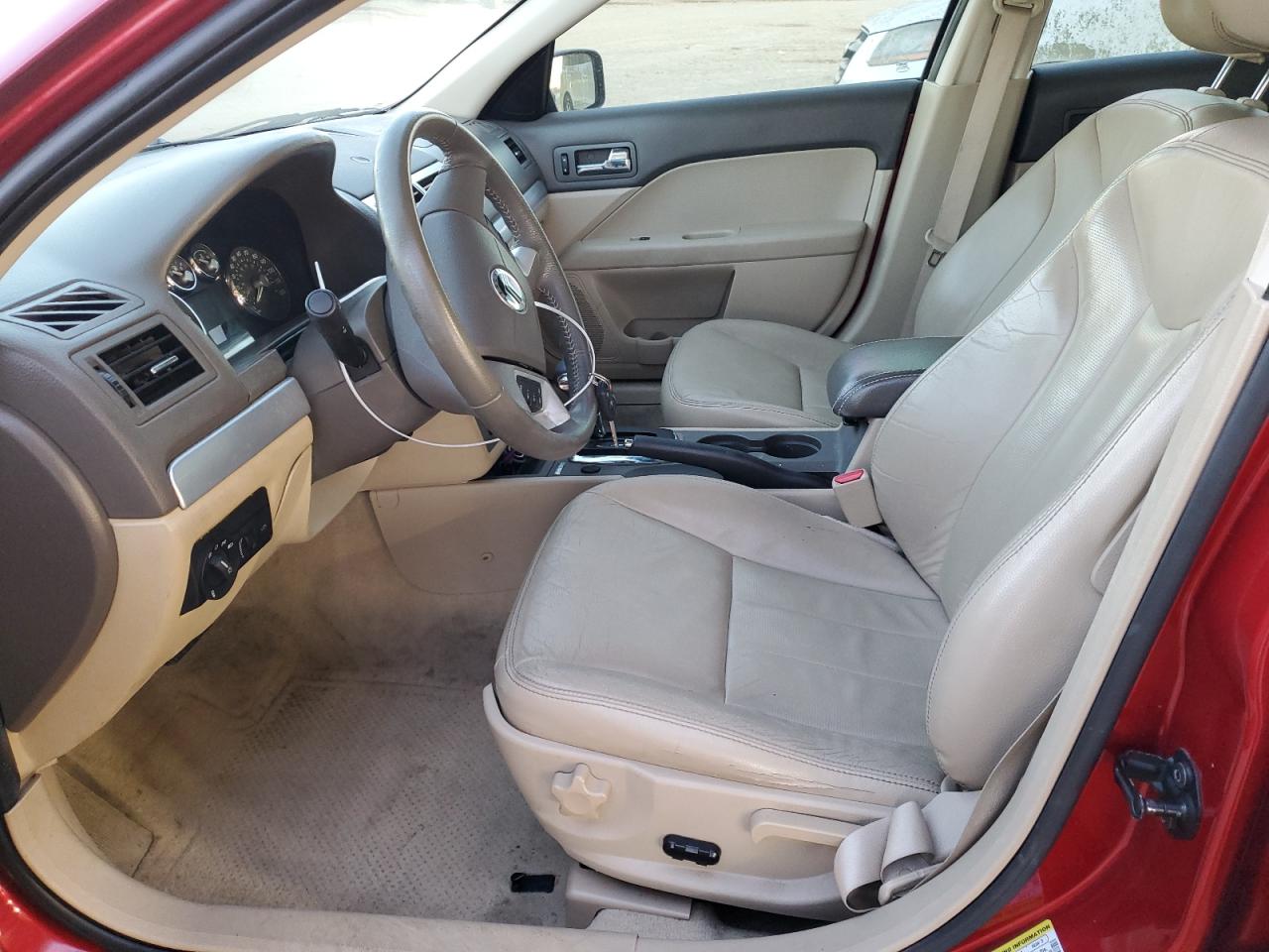 2009 Mercury Milan - Image 7