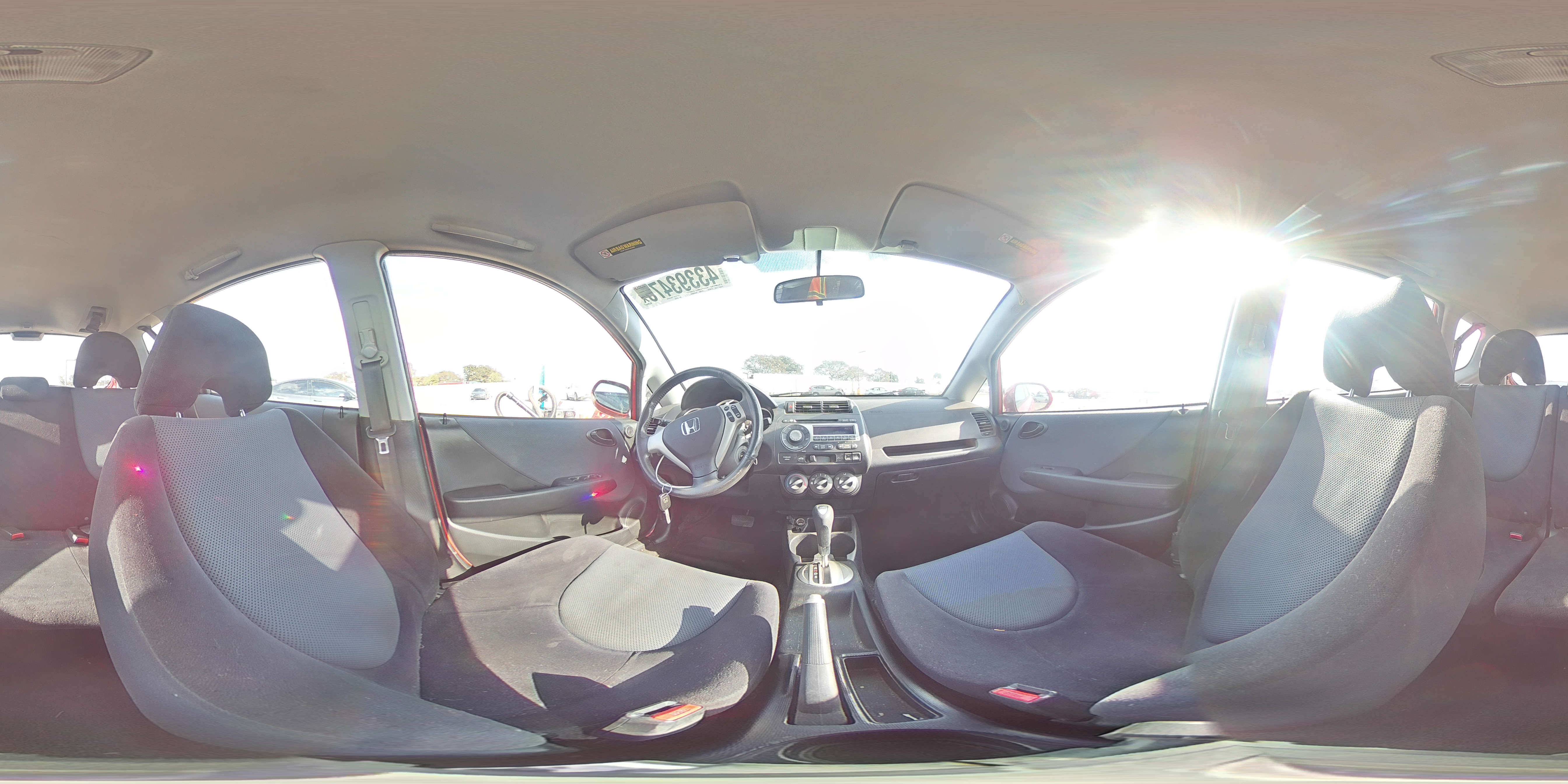 2007 Honda Fit - Image 13