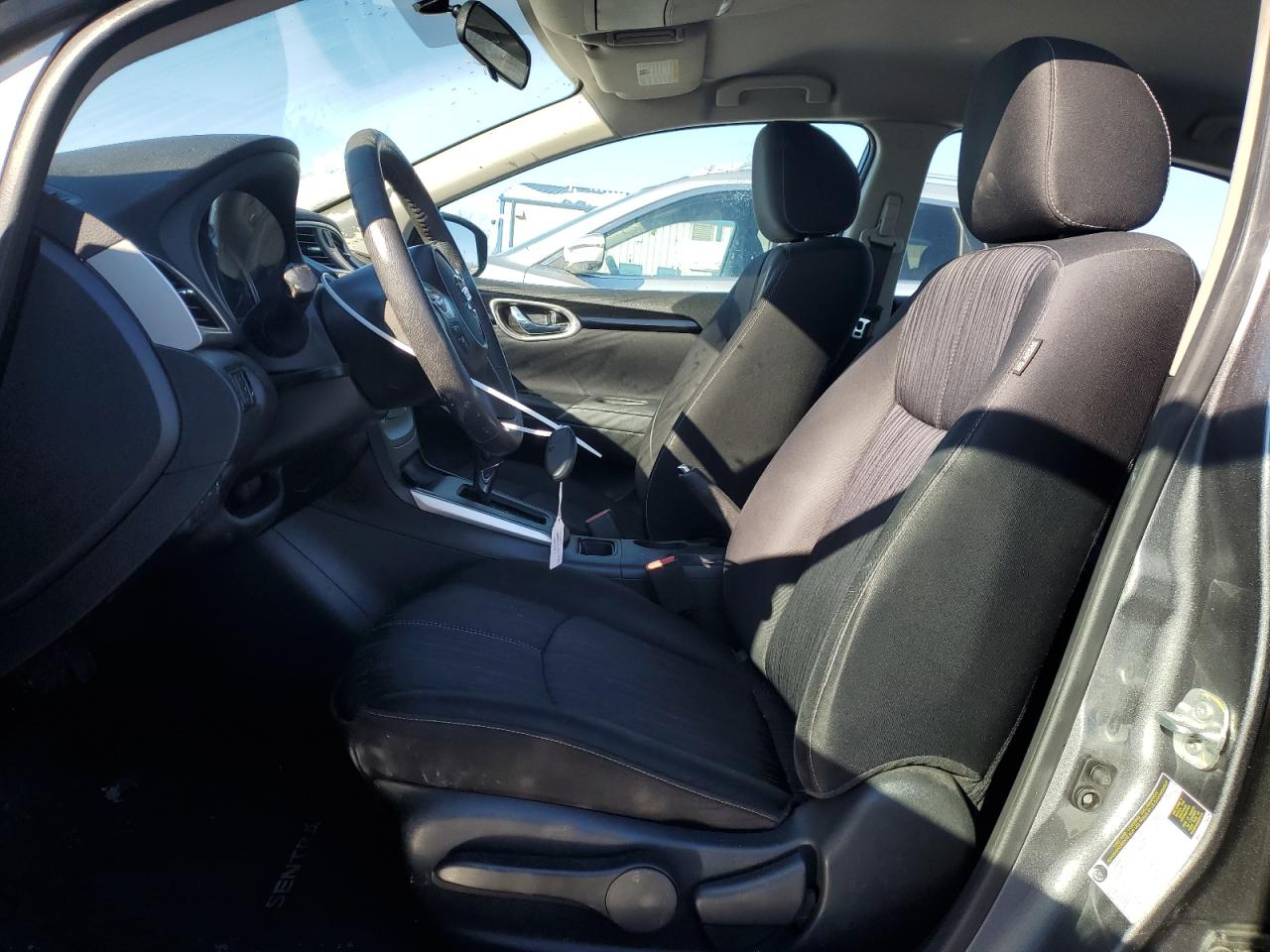 2017 Nissan Sentra - Image 7