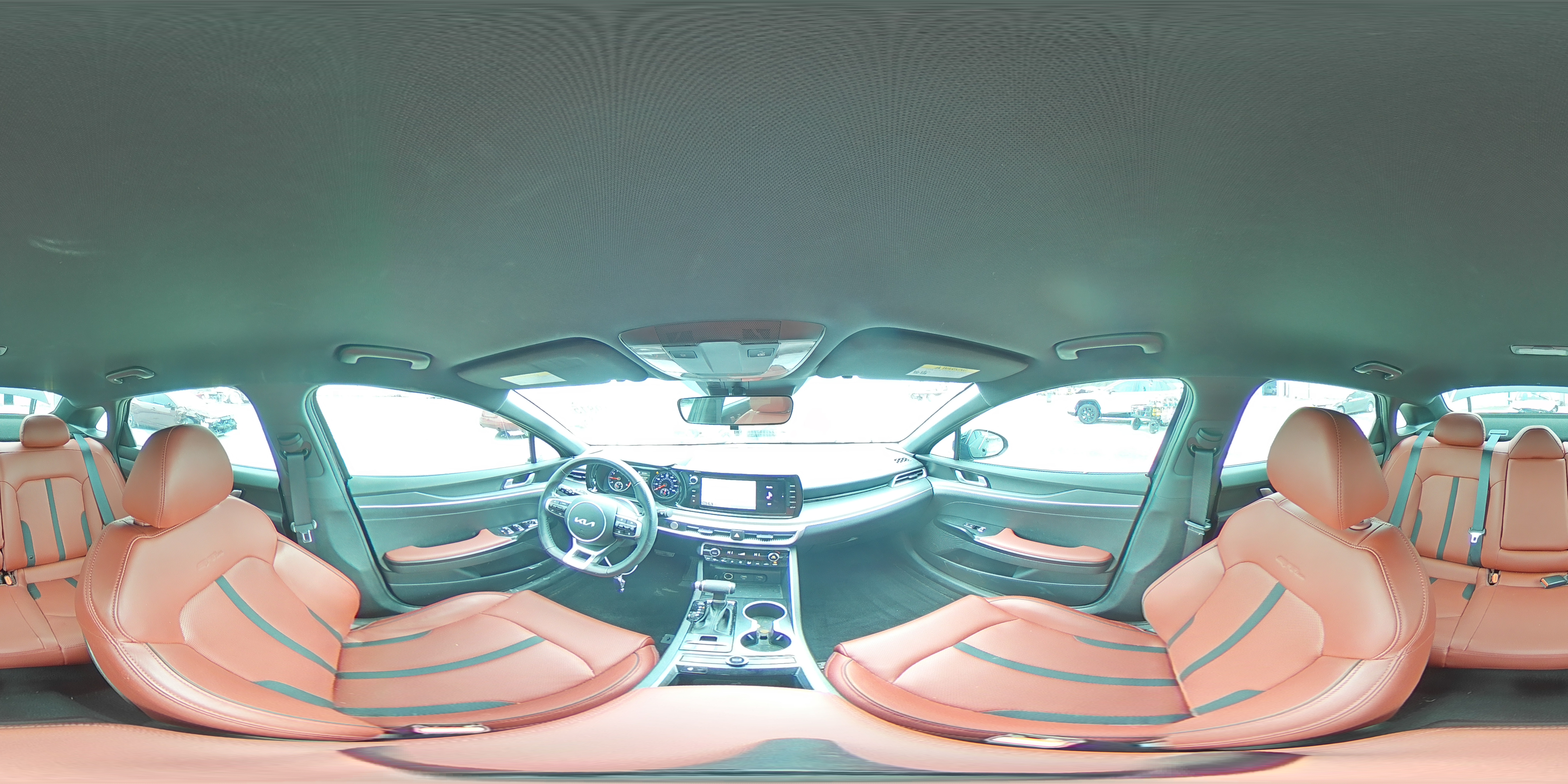2023 Kia K5 - Image 13