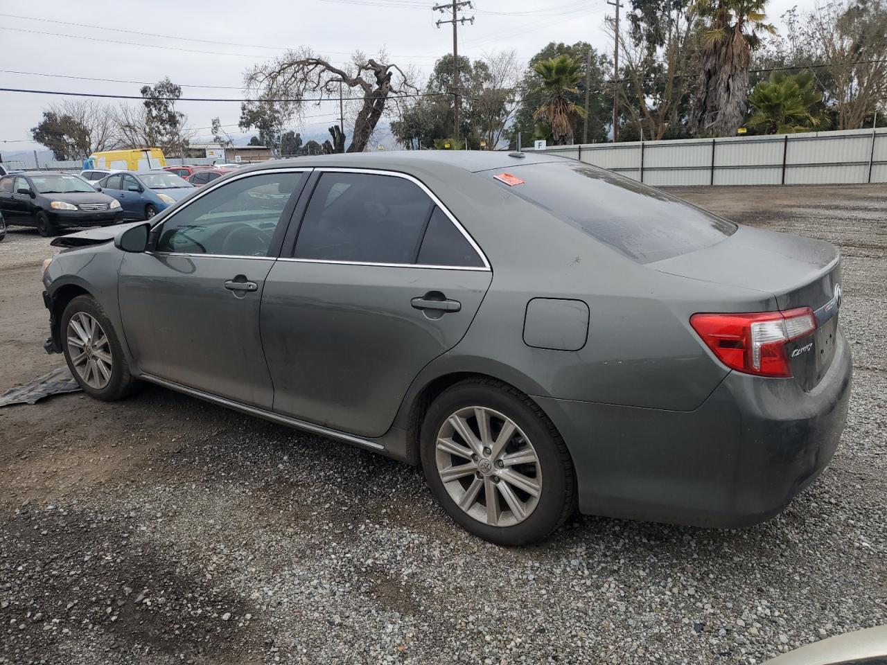 2014 Toyota Camry - Image 2
