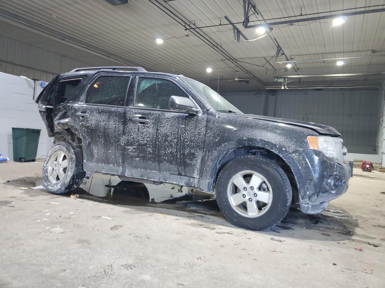 2011 Ford Escape - Image 4