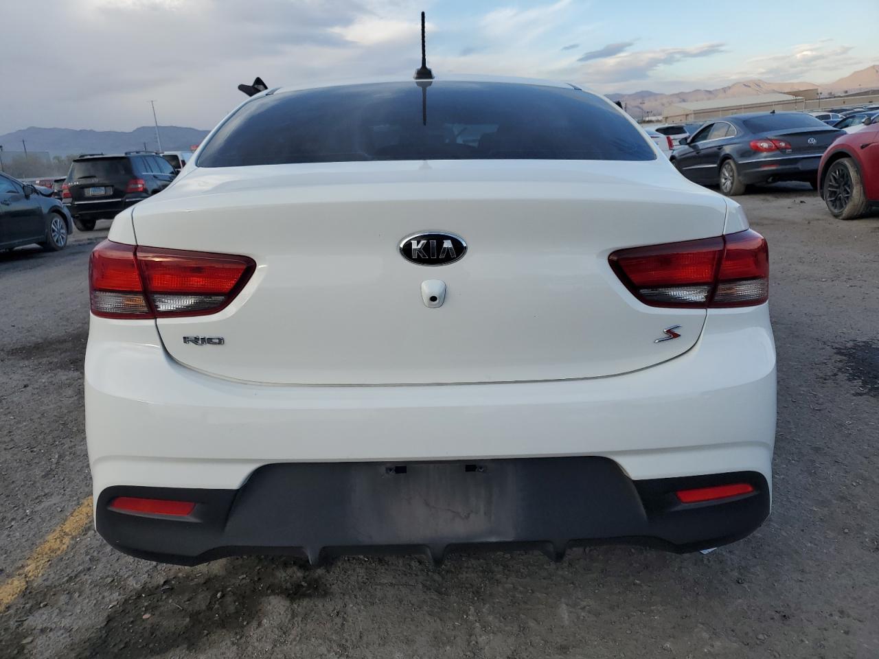 2020 Kia Rio - Image 6