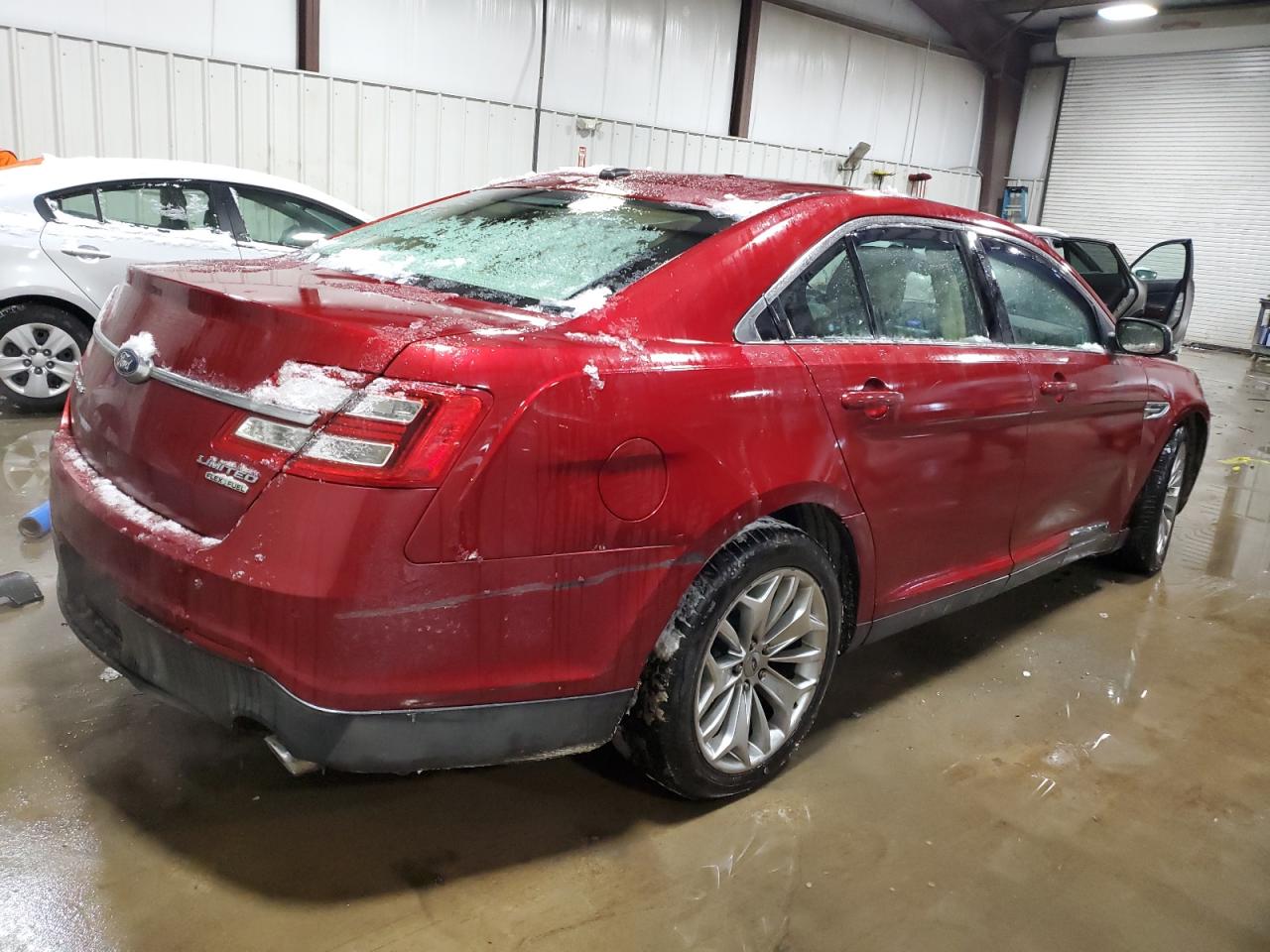 2013 Ford Taurus - Image 3