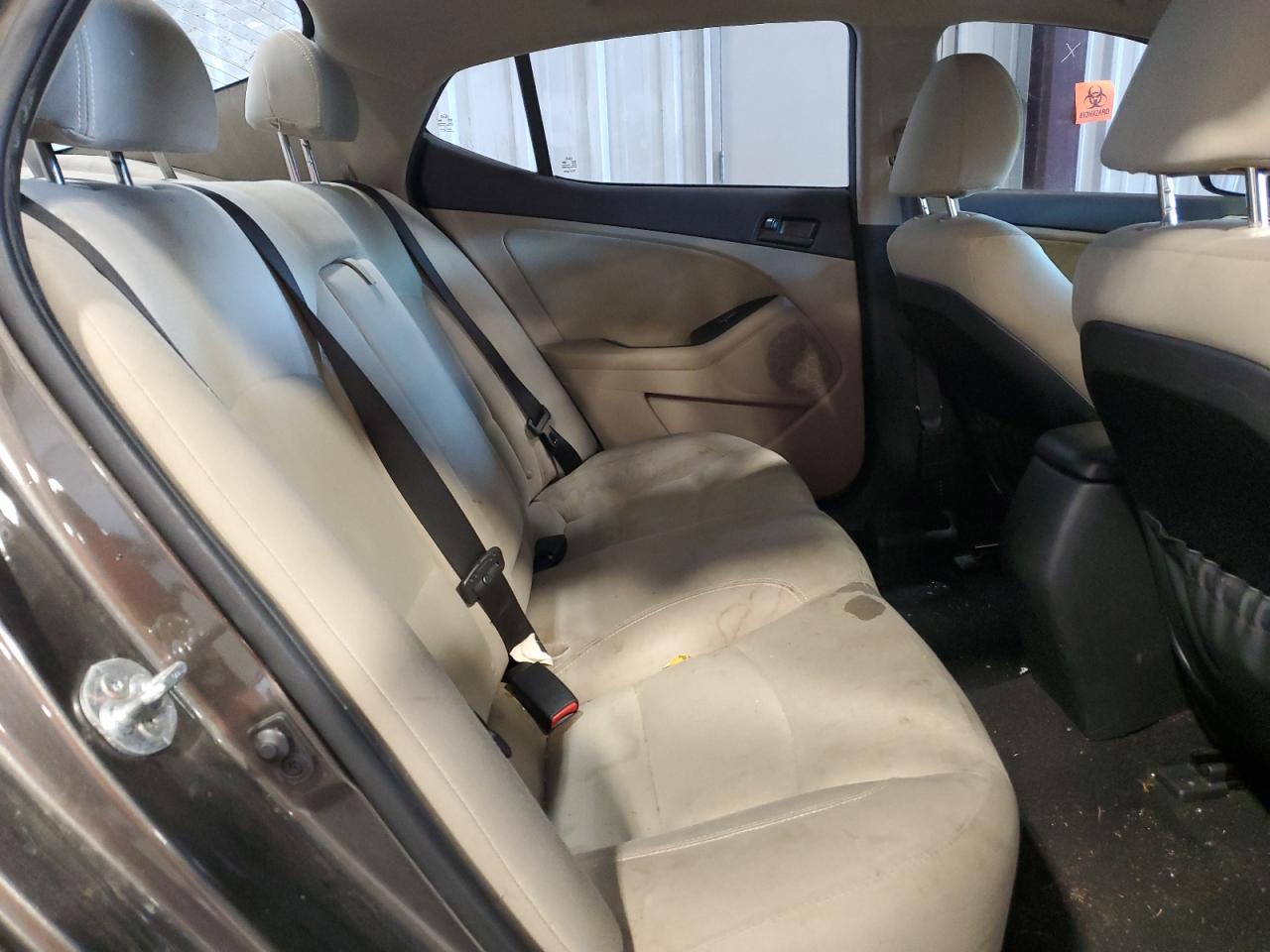 2013 Kia Optima - Image 10