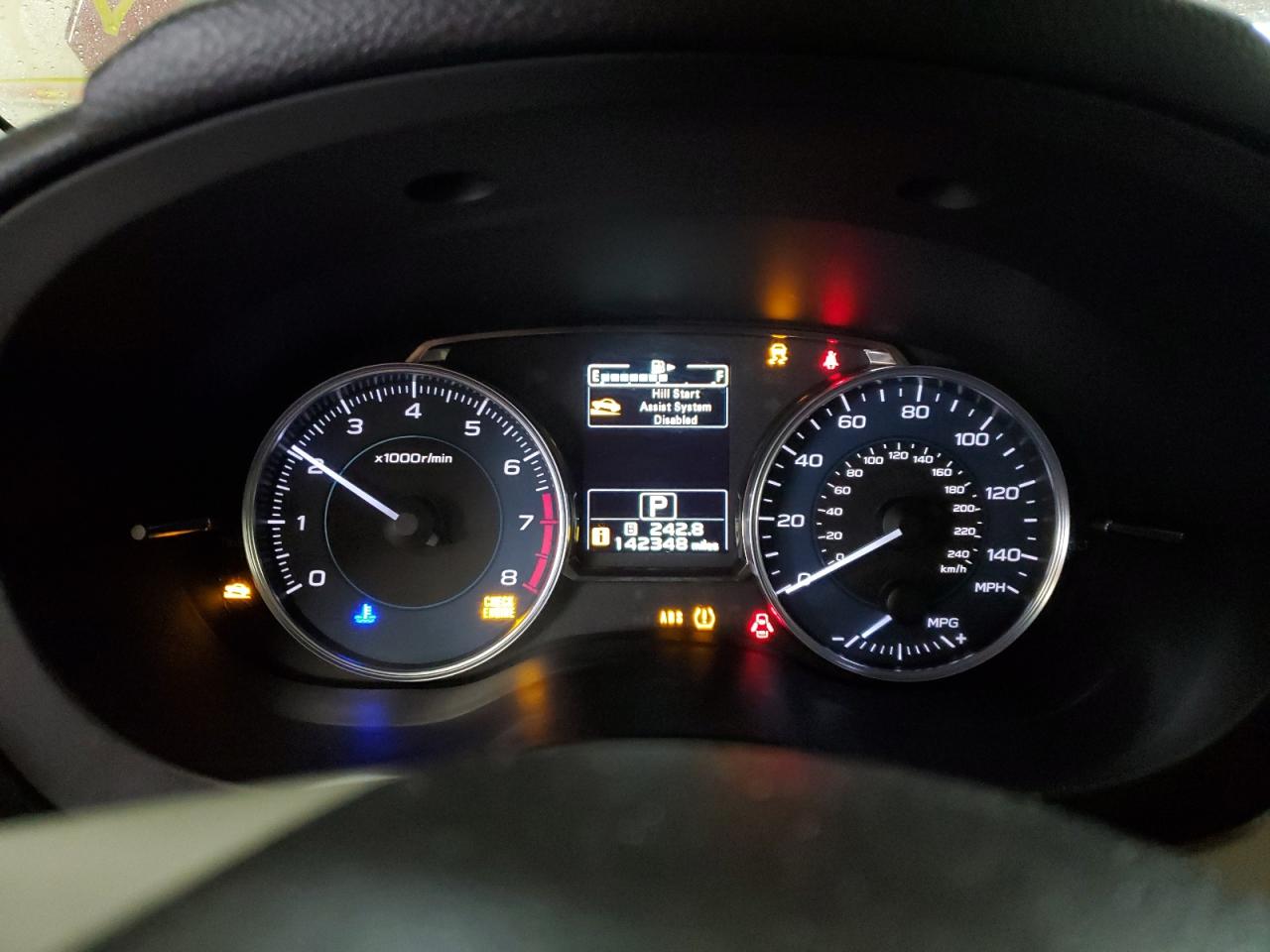 2015 Subaru XV - Image 9