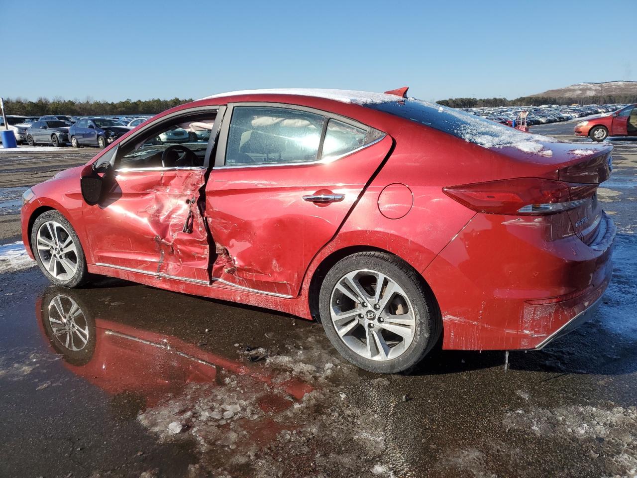 2017 Hyundai Elantra - Image 2