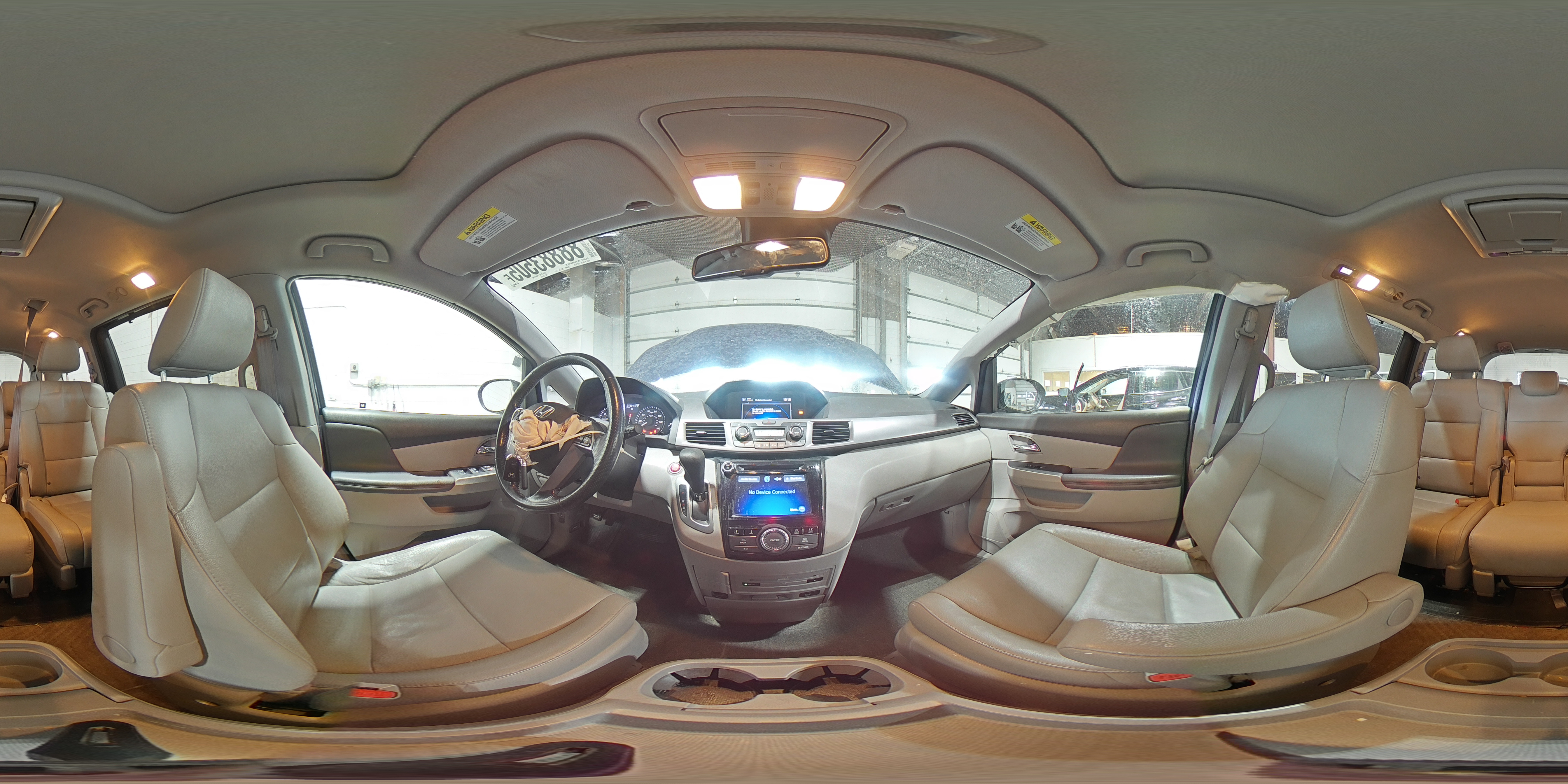 2016 Honda Odyssey - Image 13