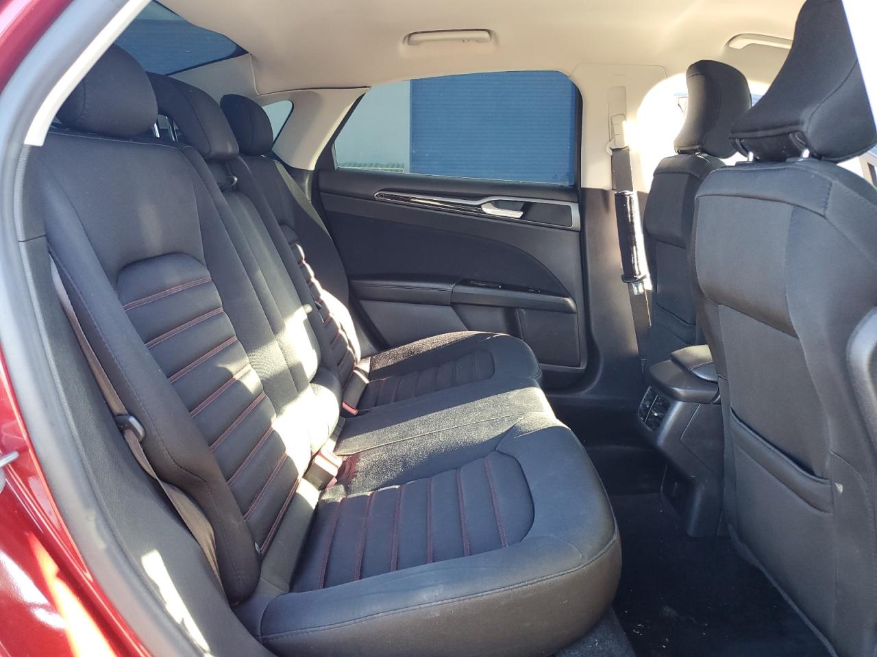 2016 Ford Fusion - Image 10