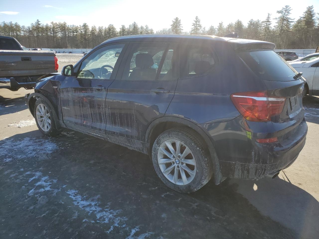 2016 BMW X3 - Image 2
