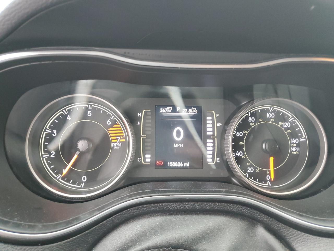 2019 Jeep Grand Cherokee - Image 9