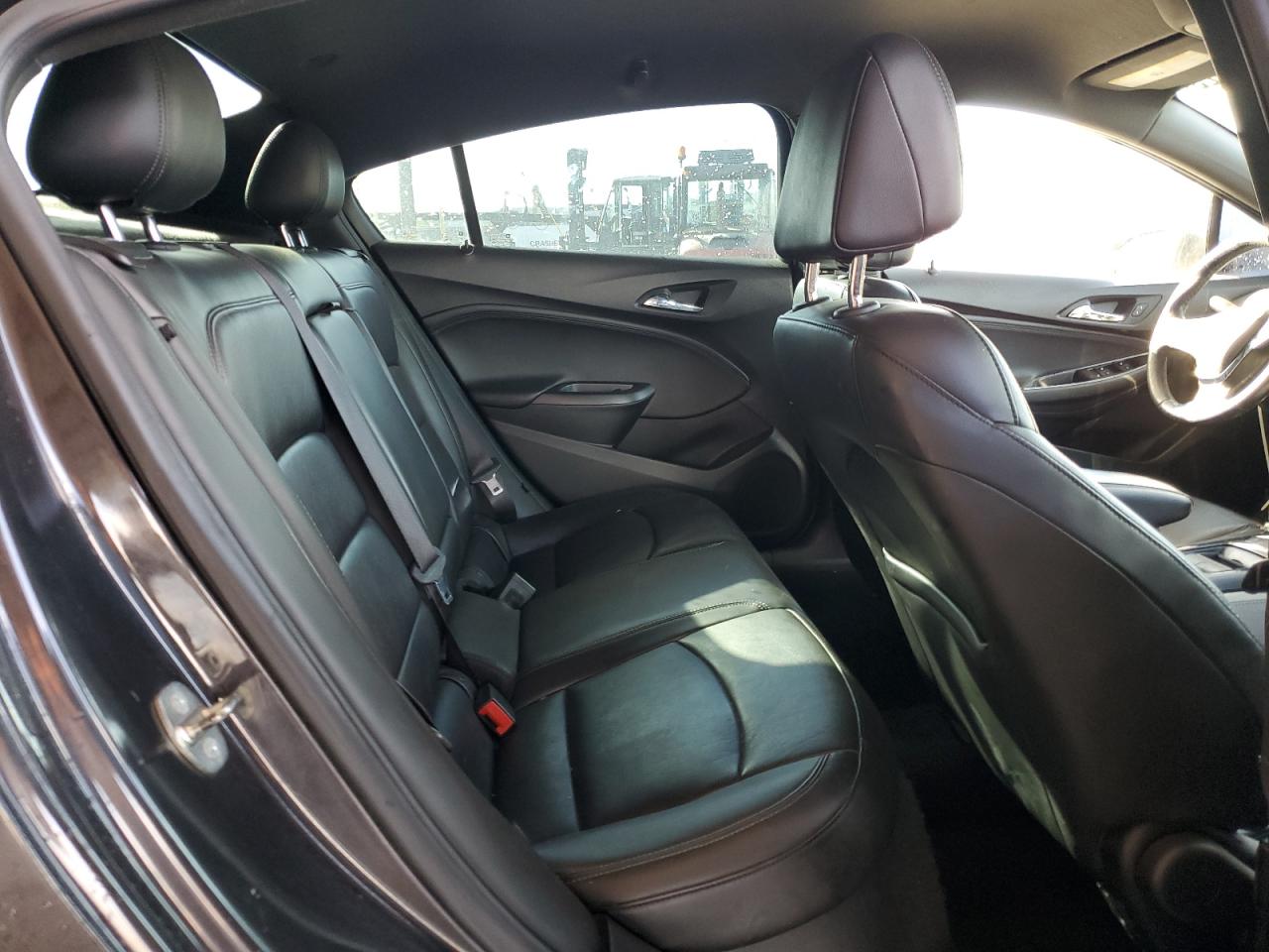 2017 Chevrolet Cruze - Image 10
