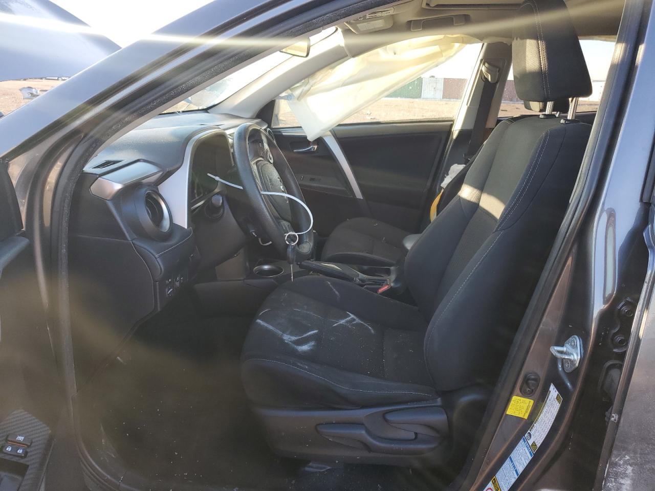2015 Toyota RAV 4 - Image 7